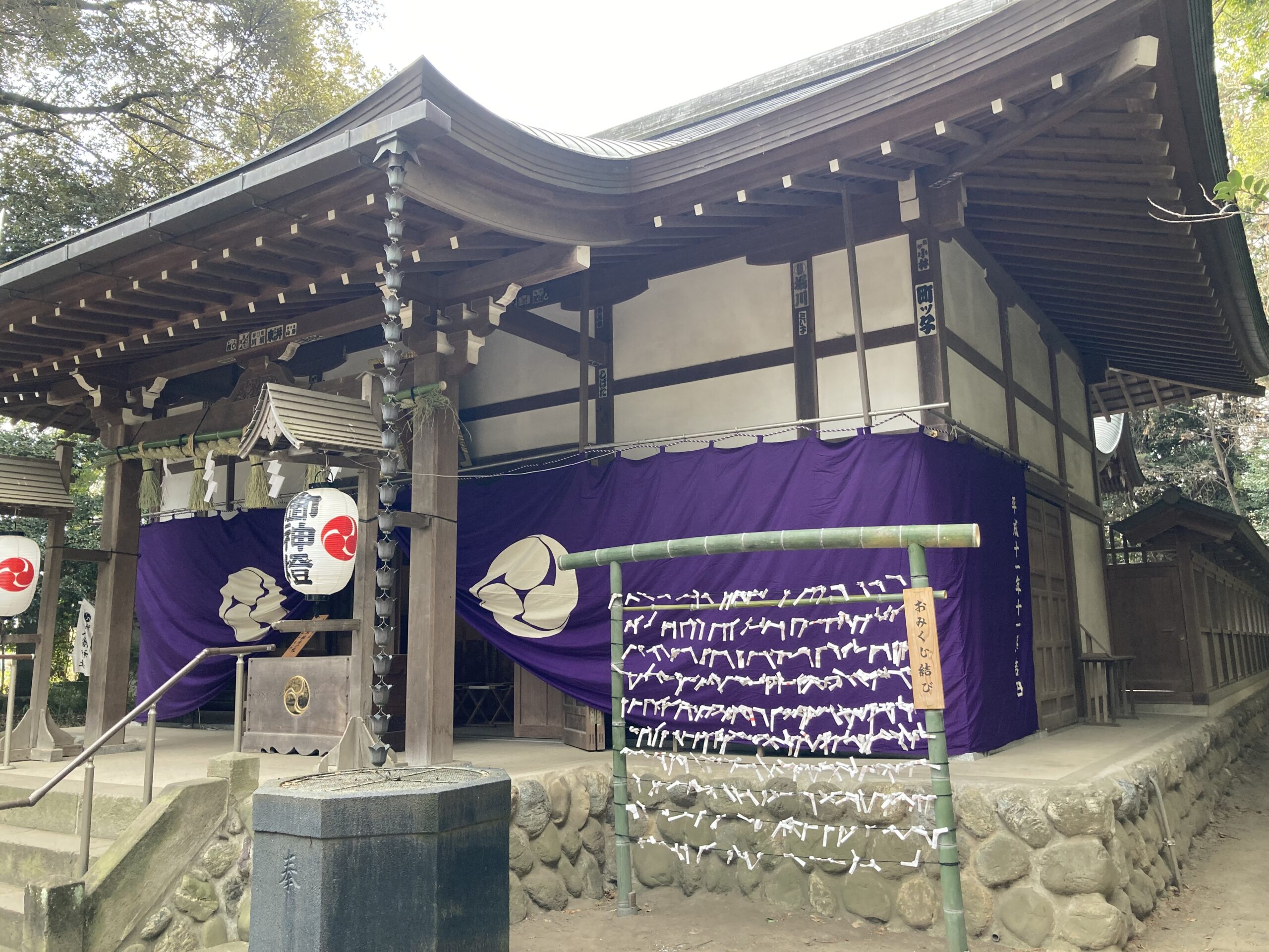 籠原の八幡神社 拝殿の正面